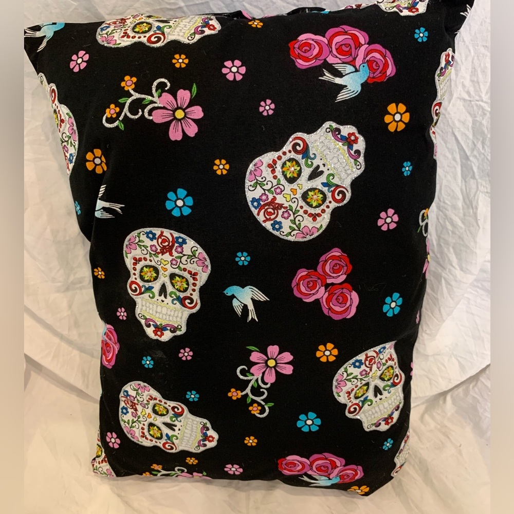 Scull head Pillow